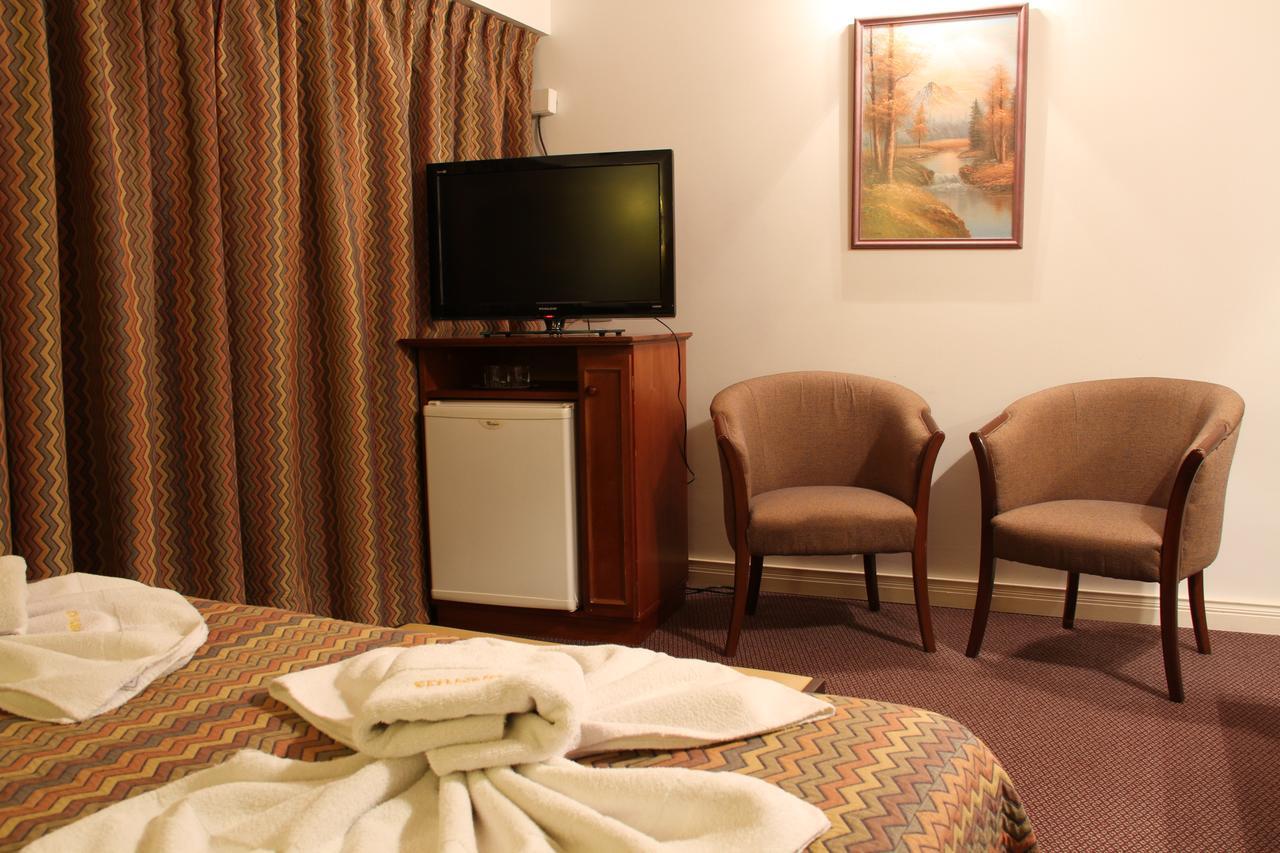 Arenas Hotel 4*